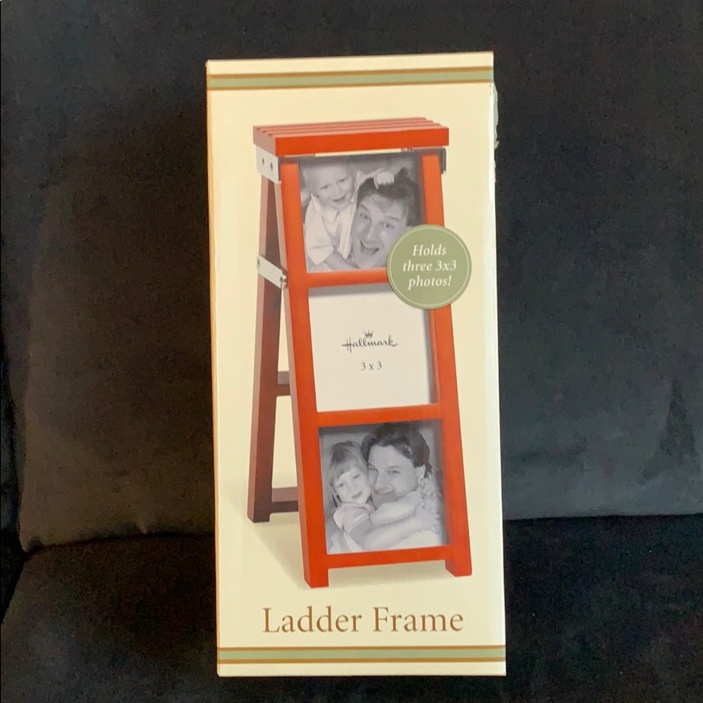 NWT Hallmark Ladder Frame